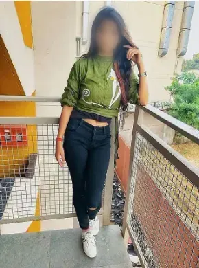 Bhopal call girl karishma